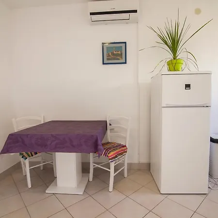 Radic Διαμέρισμα *